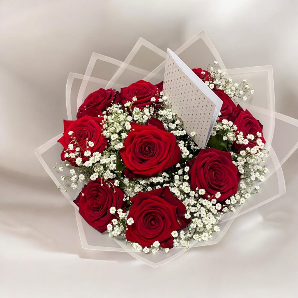 Frischer Rosenstrauß Größe M