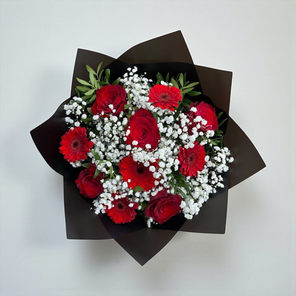 Red Velvet Strauß FG Bloom